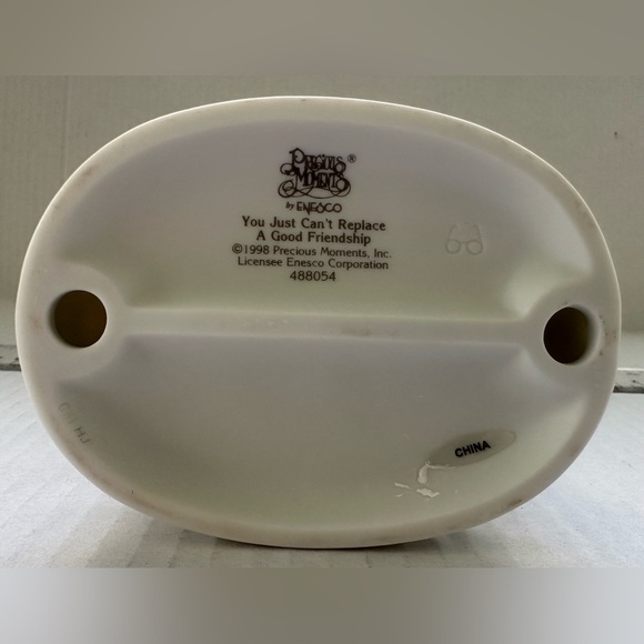 Vintage 1998 Precious Moments “You Just Can’t Replace A Good Friendship” - Picture 13 of 14